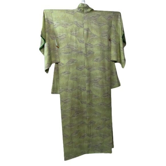 Vintage Houmongi (long) Silk Kimono ONE SIZE Green Abstract flowers and Clouds - Picture 8 of 9